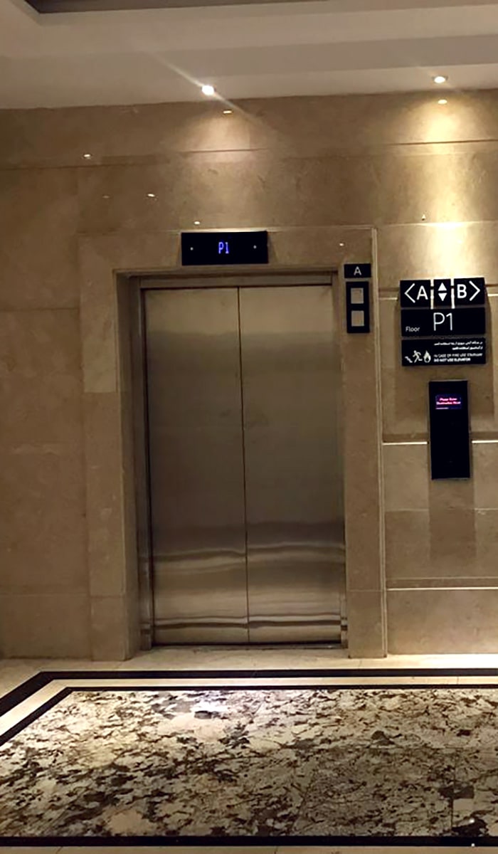 درب تمام استیل آسانسور هتل اسپیناس از پریسما2 مدل تمام اتوماتیک
